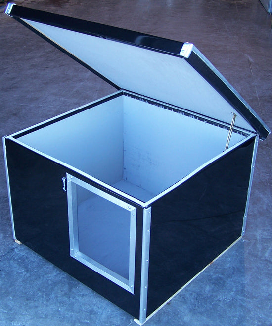 F&T Canine Classics 32"W x 32"D x 24"H Insulated Dog House - Huntsmart
