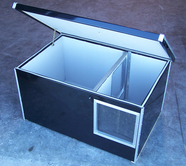 F&T Canine Classics 45"W x 30"D x 24"H Insulated Divider/Whelping Dog House - Huntsmart